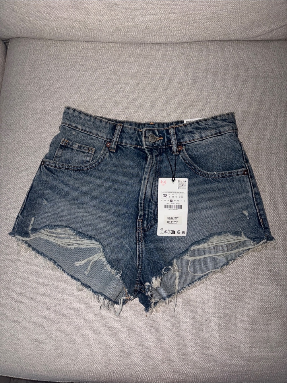 Women's Zara Distressed High-Waist Denim Shorts - Blue Size 6